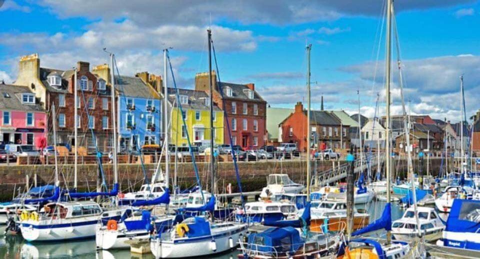 Arbroath Angus Lodge Екстер'єр фото