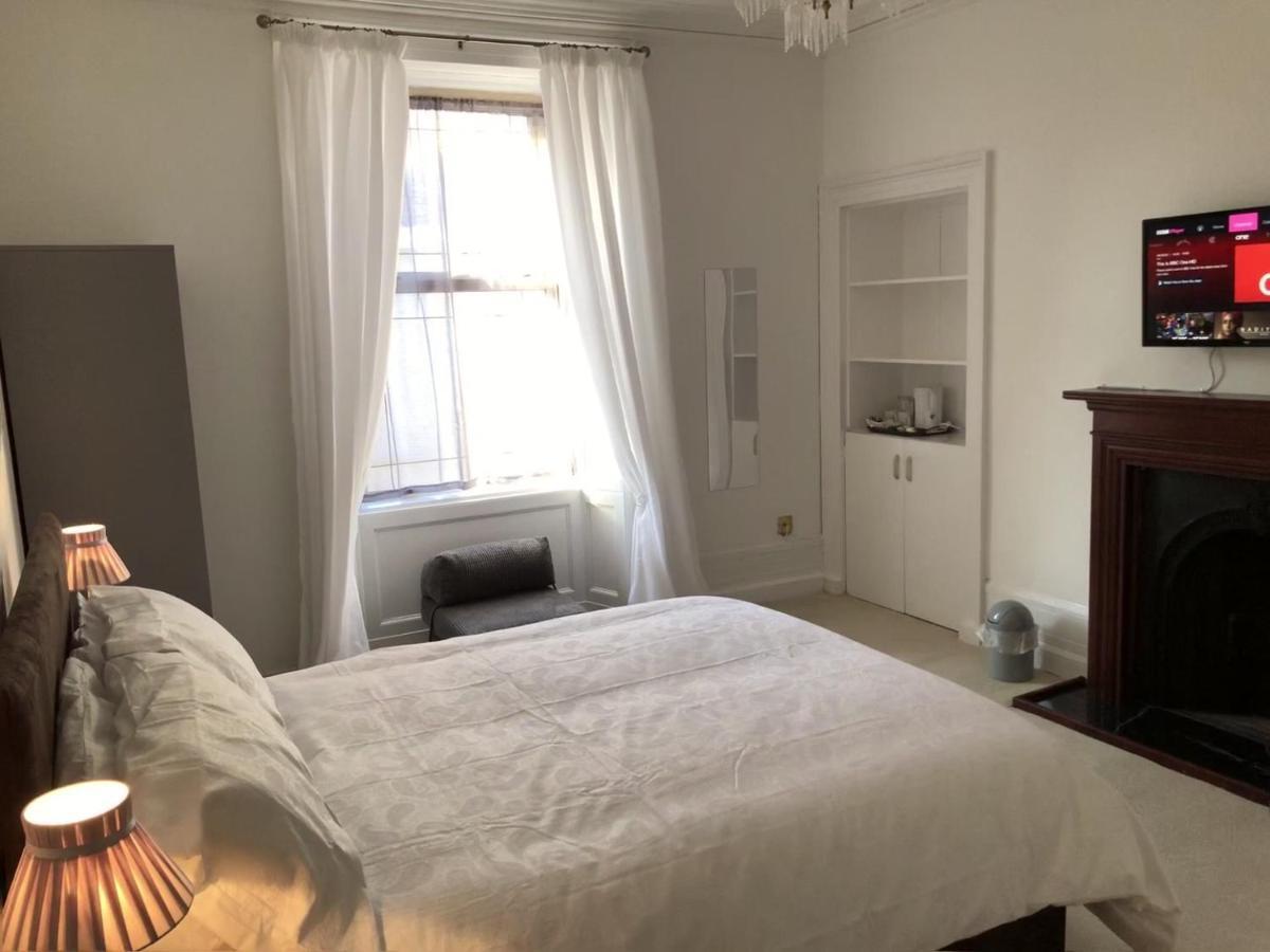 Arbroath Angus Lodge Екстер'єр фото