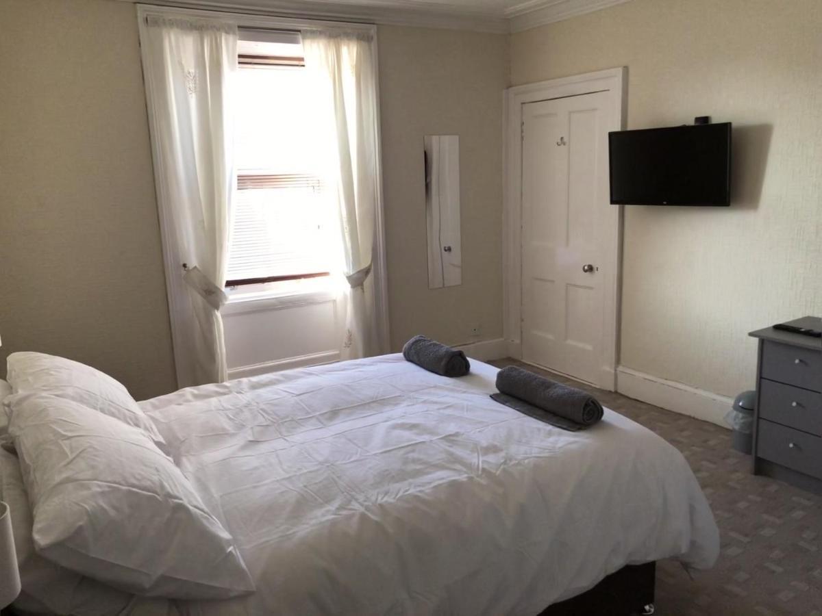 Arbroath Angus Lodge Екстер'єр фото